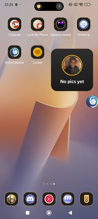 Screenshot_2025-10-24-23-25-09-394_com.miui.home.jpg