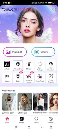 Screenshot_2025-12-26-05-41-15-196_com.cyberlink.youcammakeup.jpg